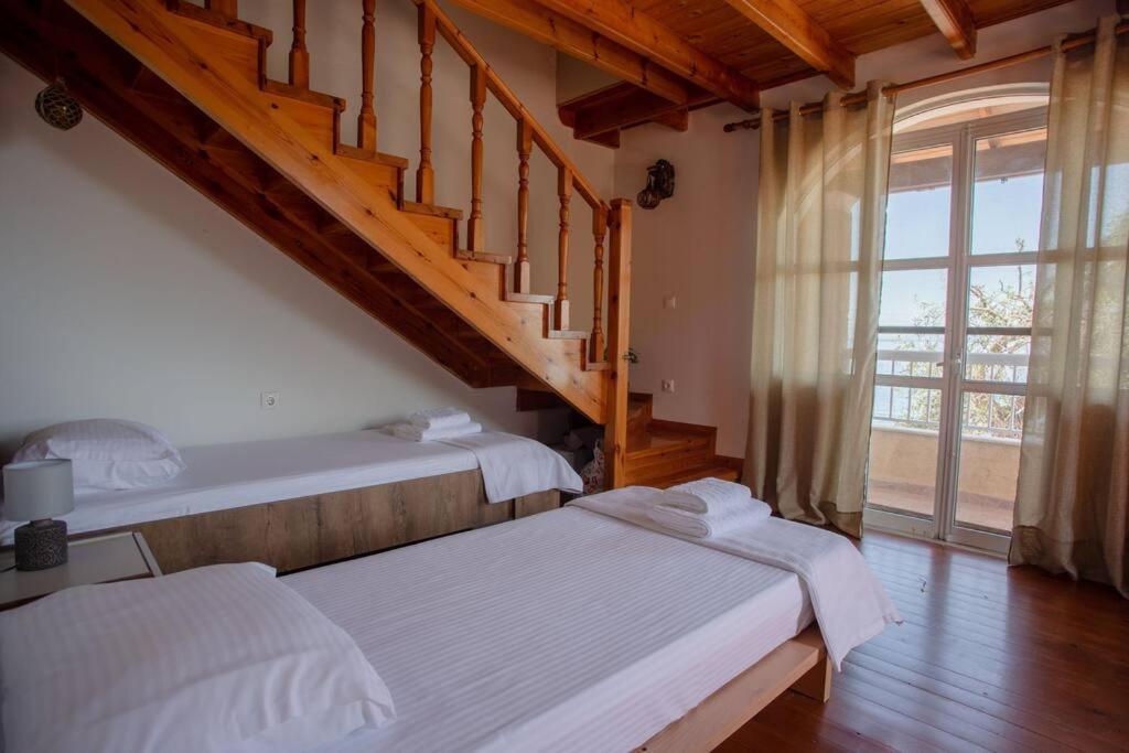 Kohyli Beachfront House Agia Pelagia Chlomou Eksteriør billede