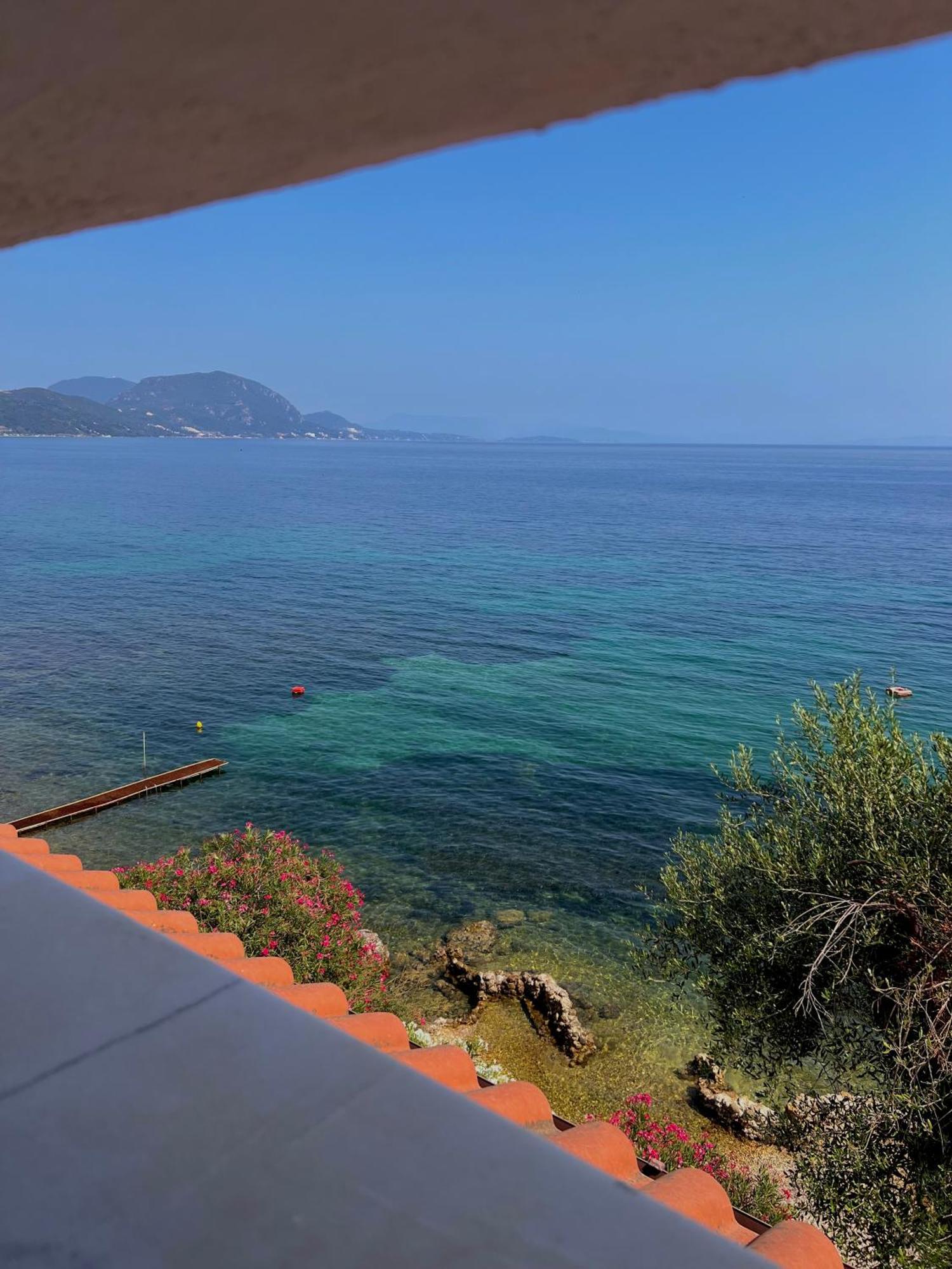 Kohyli Beachfront House Agia Pelagia Chlomou Eksteriør billede