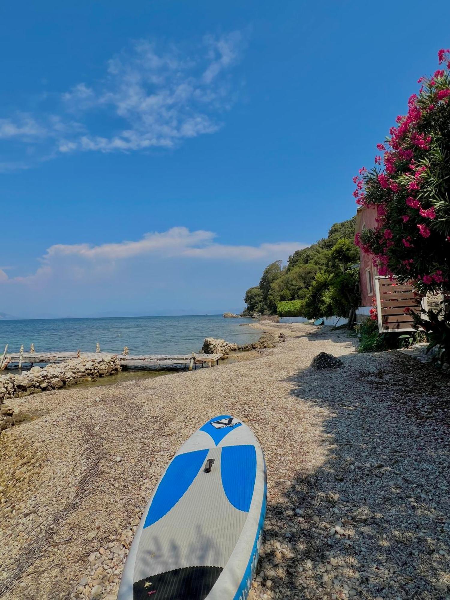 Kohyli Beachfront House Agia Pelagia Chlomou Eksteriør billede