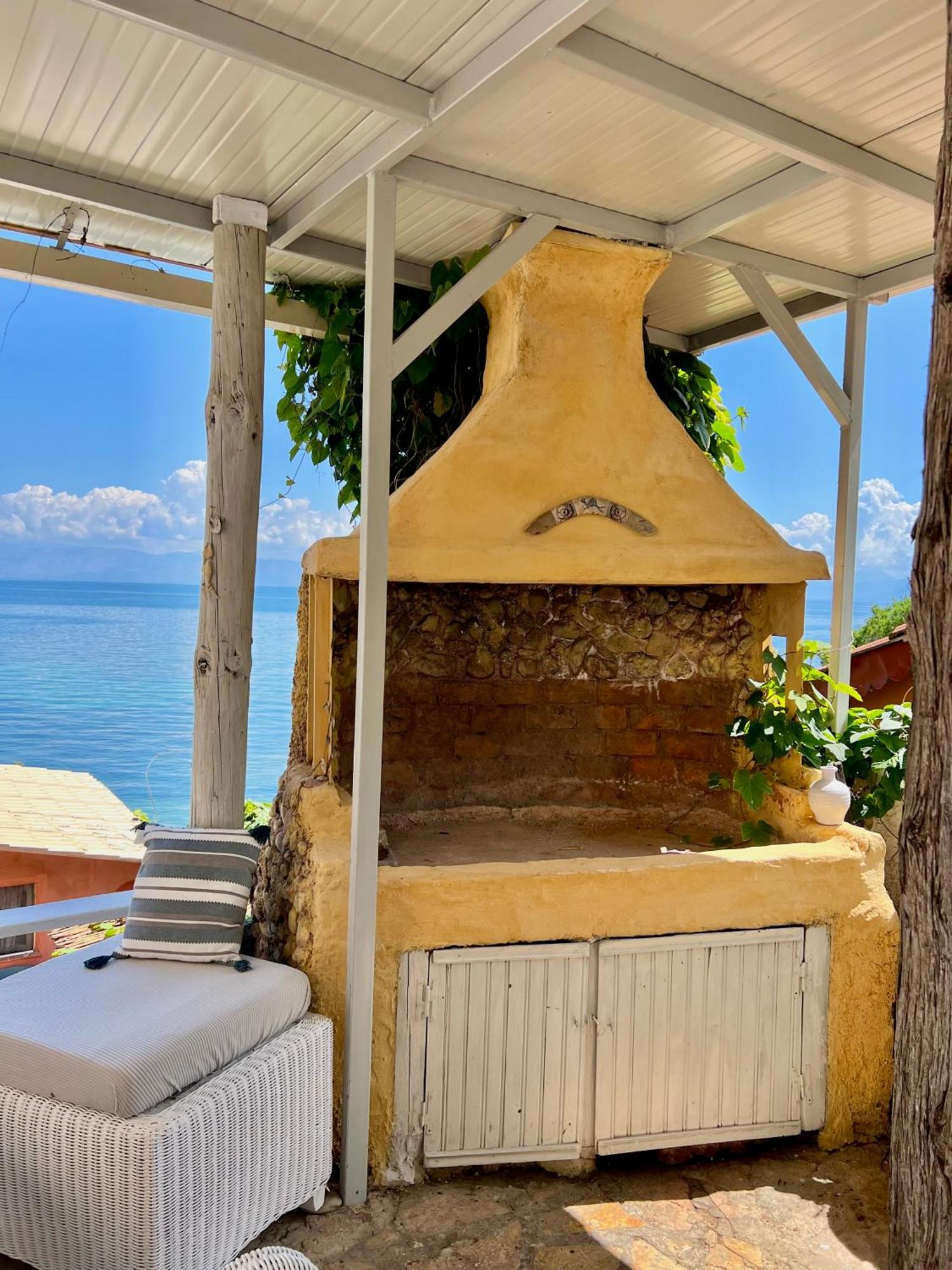 Kohyli Beachfront House Agia Pelagia Chlomou Eksteriør billede