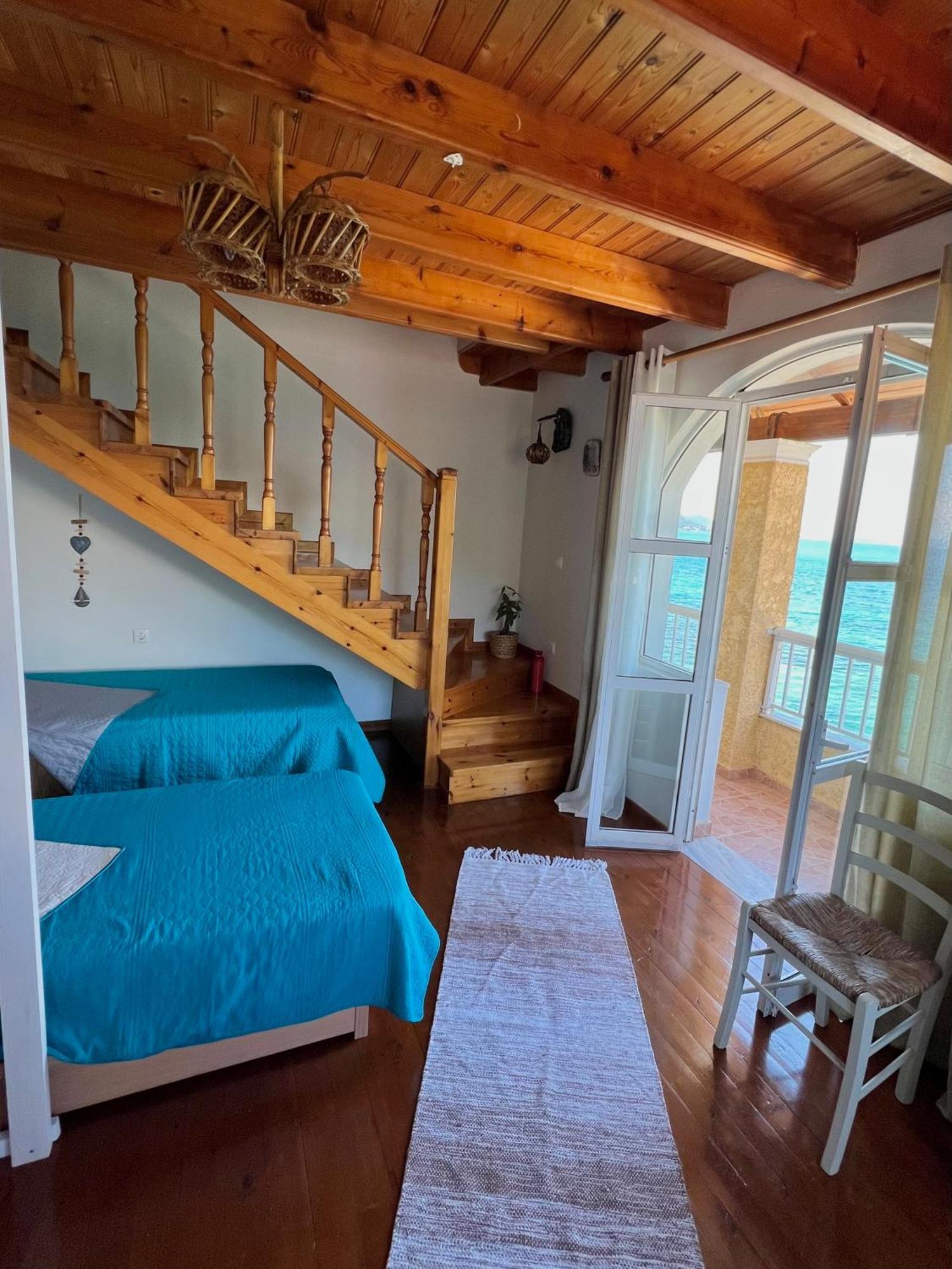 Kohyli Beachfront House Agia Pelagia Chlomou Eksteriør billede