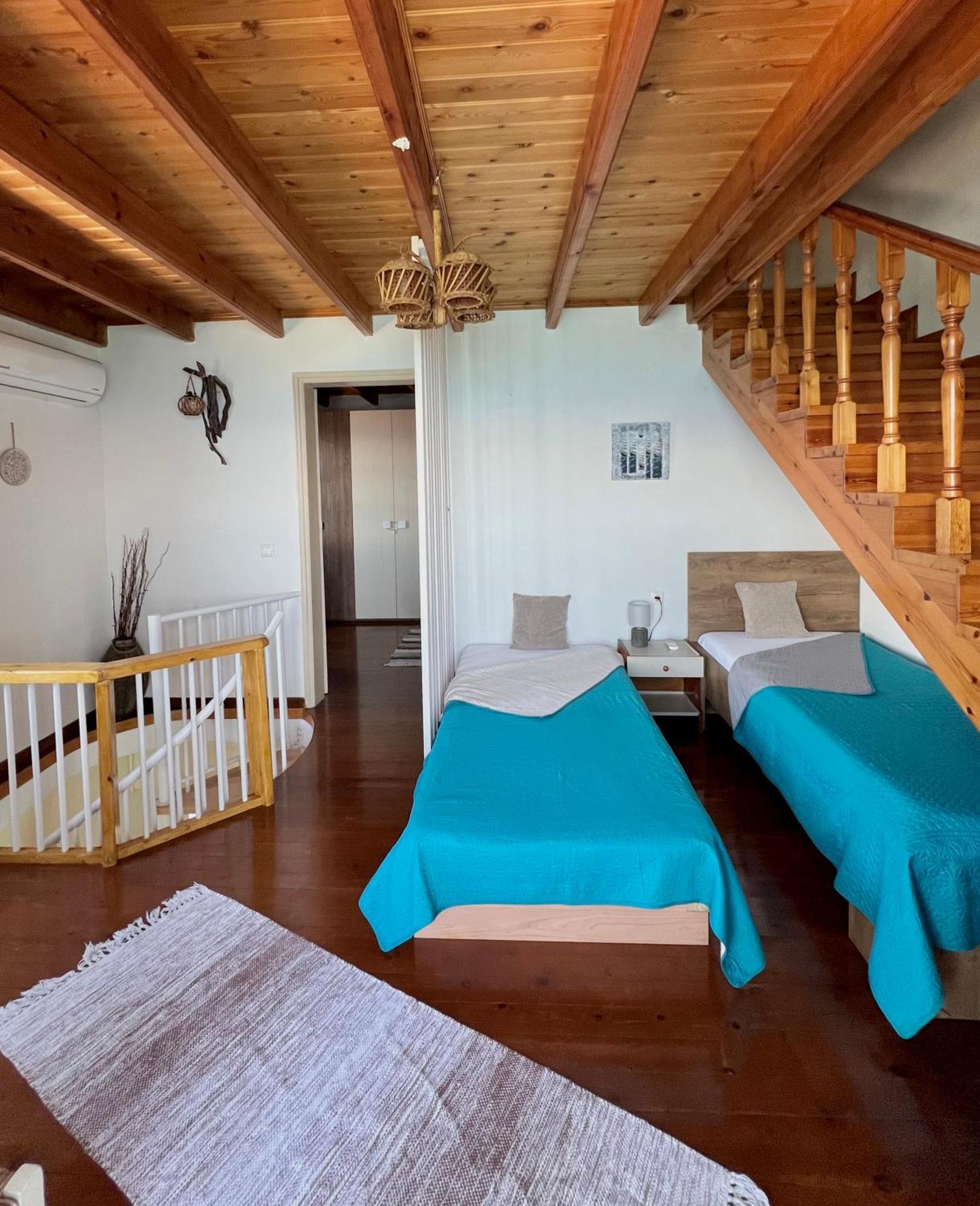 Kohyli Beachfront House Agia Pelagia Chlomou Eksteriør billede