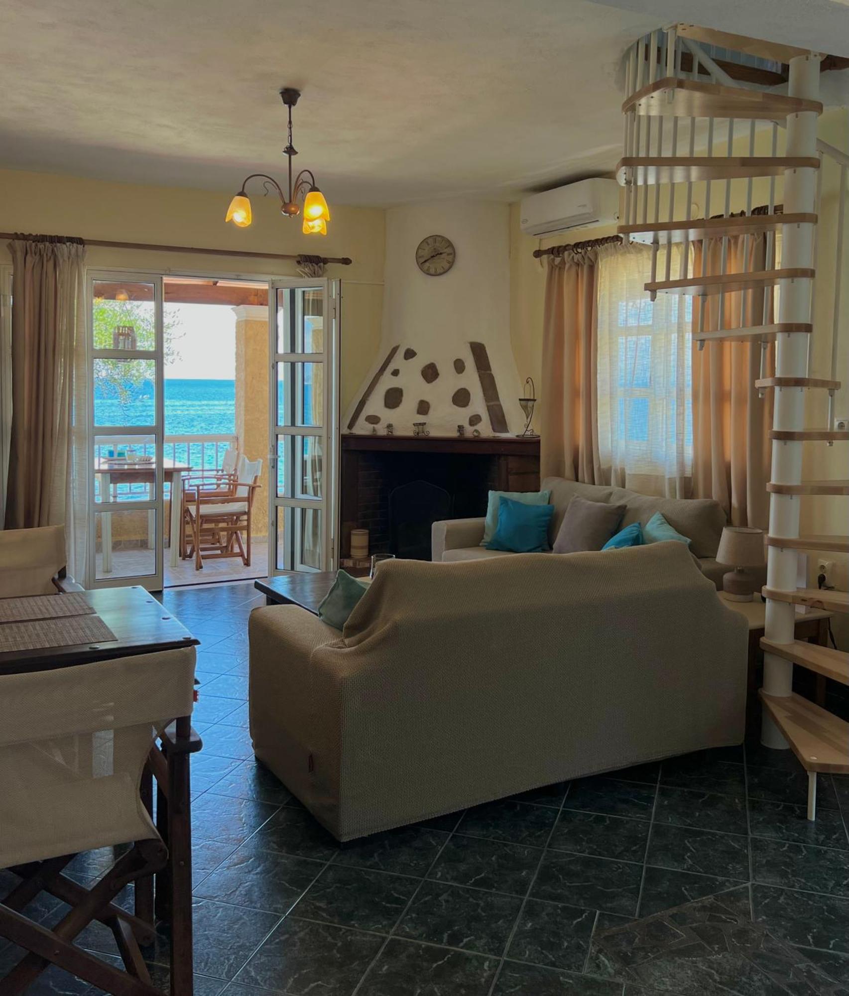 Kohyli Beachfront House Agia Pelagia Chlomou Eksteriør billede